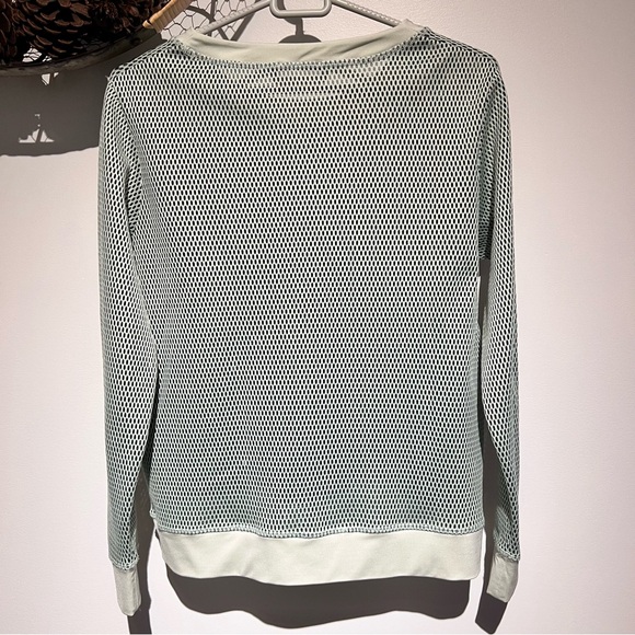 COS Women’s Mesh-Knit Top Light Green Sz S - Picture 7 of 11